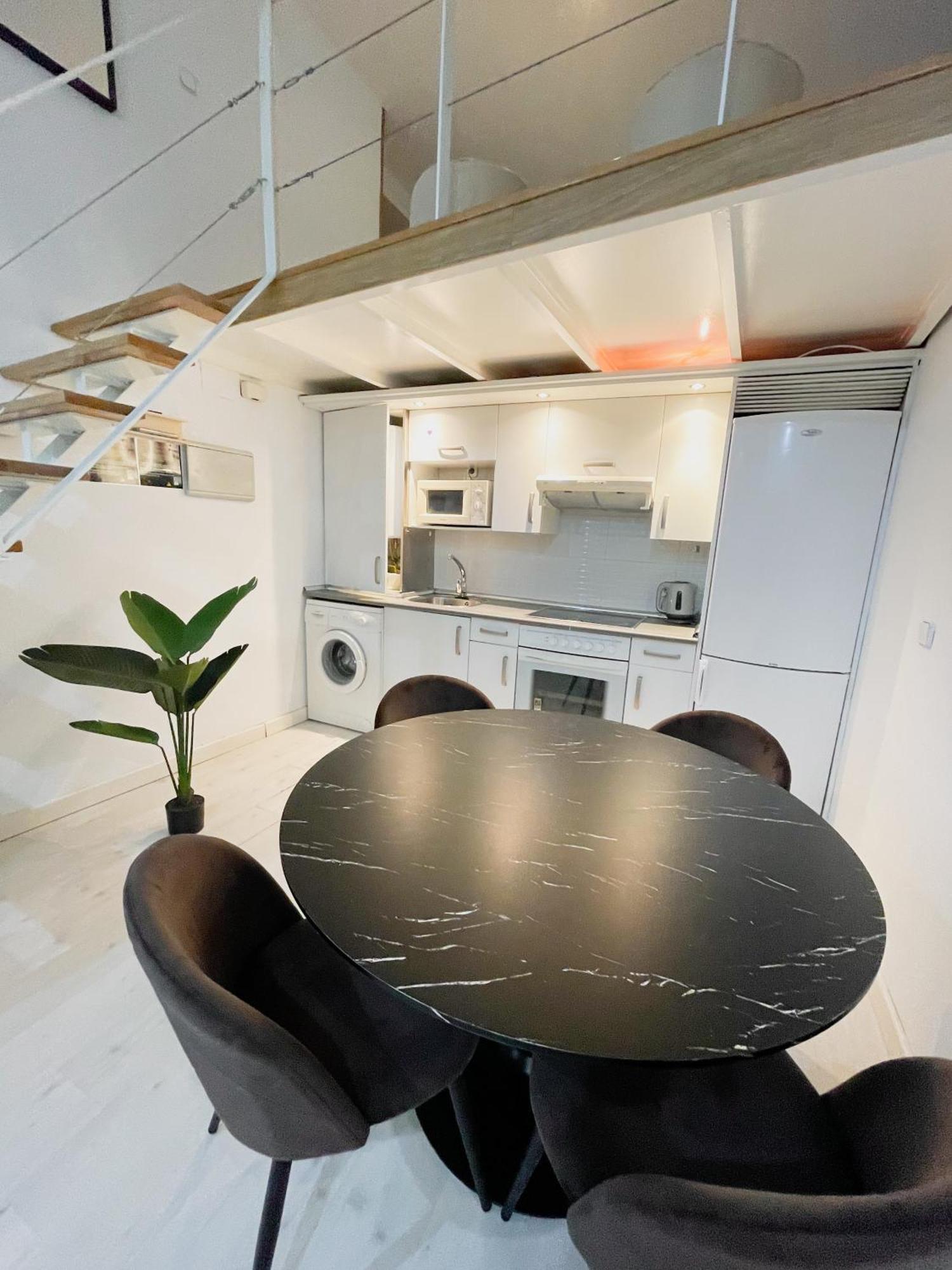 Carretas Duplex Interior Apartment Madrid Exterior photo